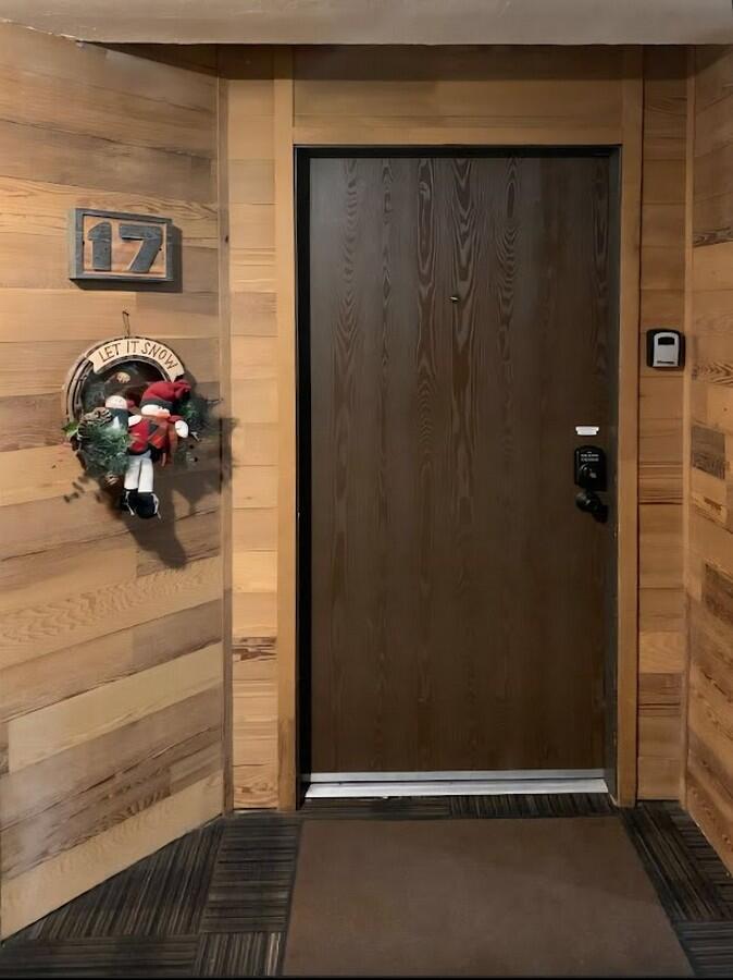 407 South Vasels Road, Unit 17 Brian Head, UT 84719 - Photo 23 of 49 Unit 17