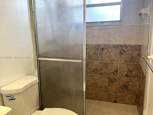 $1,600 | 6870 Royal Palm Boulevard, Unit 117M, Margate, FL 33063