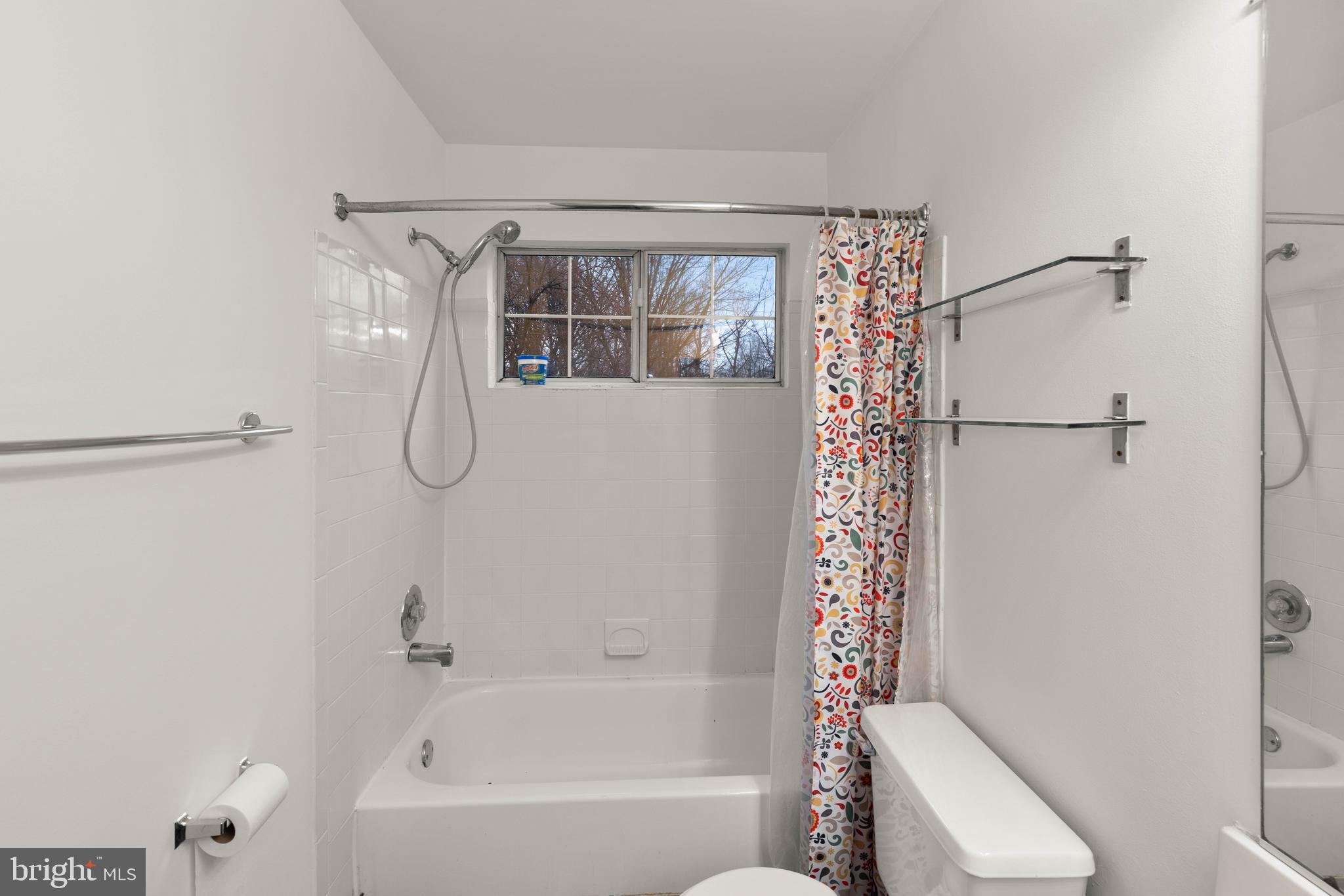 10419 Beacon Ridge Drive, Unit 302 Bowie, MD 20721 - Photo 18 of 26 Full Bath