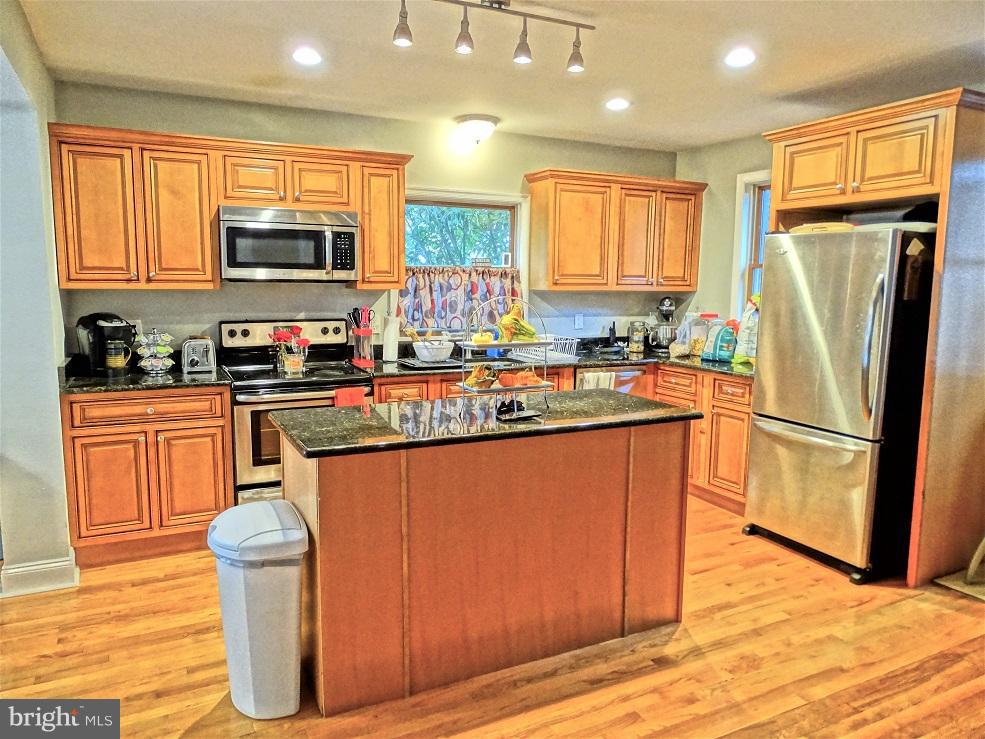 4201 Concord Road Aston, PA 19014 - Photo 5 of 18