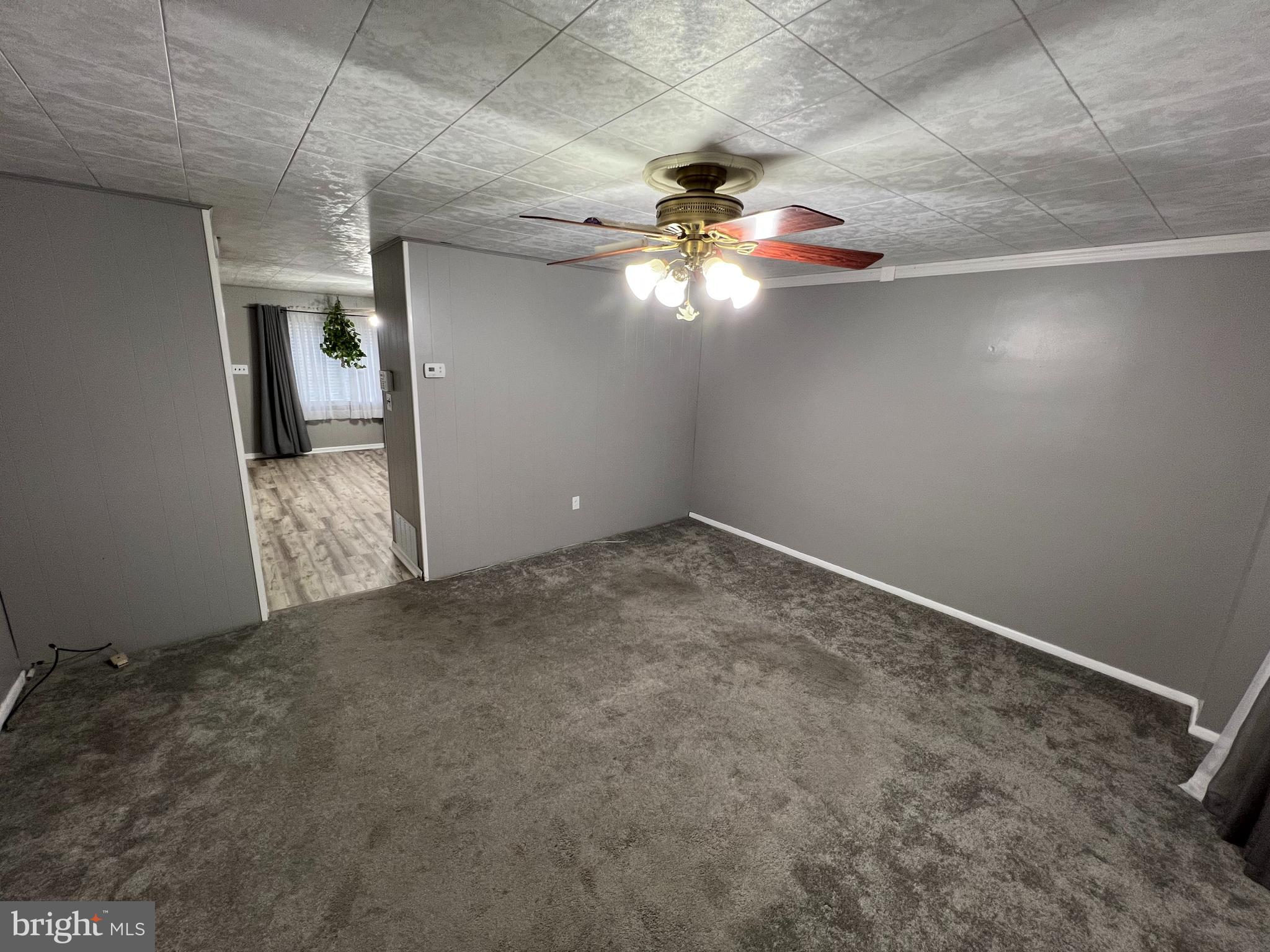 8104 Mid Haven Road Baltimore, MD 21222 - Photo 2 of 9 Living Room