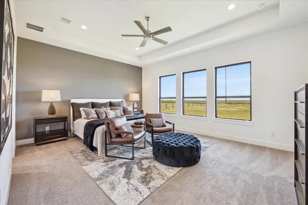 $979,900 | 1027 Lake Breeze Drive, Waller, TX 77484