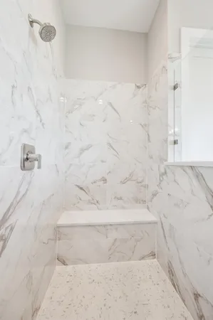 $979,900 | 1027 Lake Breeze Drive, Waller, TX 77484