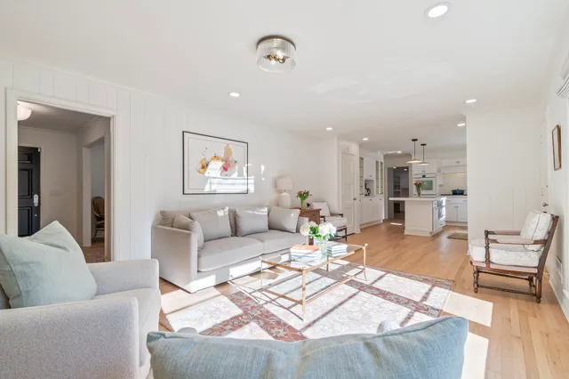 $10,000 | 1209 Tyne Boulevard, Nashville, TN 37215