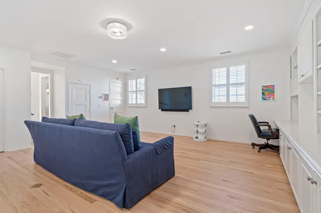 $10,000 | 1209 Tyne Boulevard, Nashville, TN 37215