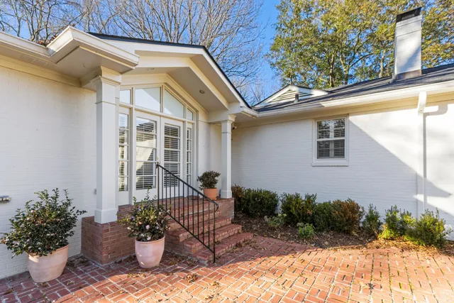 $10,000 | 1209 Tyne Boulevard, Nashville, TN 37215