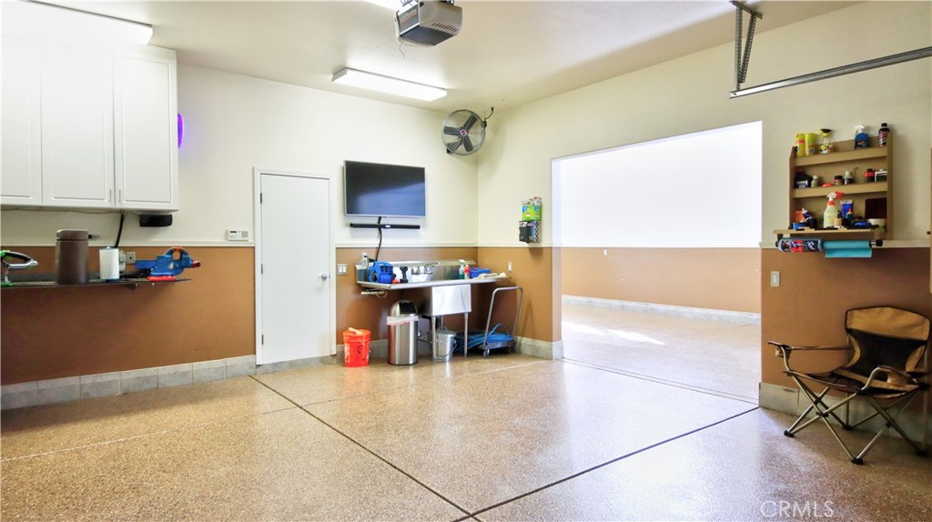 923 Union Street Cherry Valley, CA 92223 - Photo 46 of 68