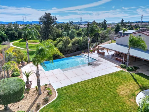 $1,899,000 | 923 Union Street, Cherry Valley, CA 92223