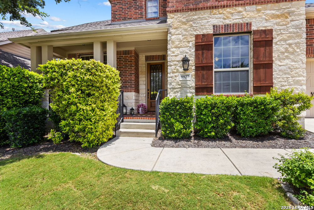8927 Cimarron Route San Antonio, TX 78255 - Photo 3 of 35