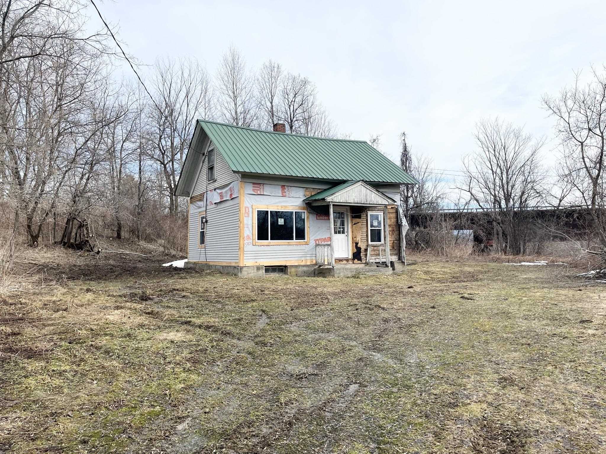 51 Hill Street Troy, VT 05859 - Photo 2 of 20