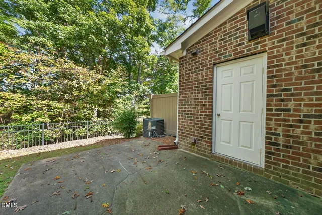 $2,100 | 246 Langford Valley Way, Cary, NC 27513