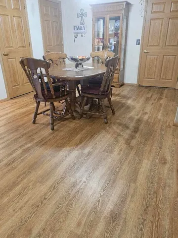 $272,500 | 720 Wood River Court, Unit 4, West Bend, WI 53095