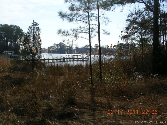 605 Hunts Rd Port Port Haywood, VA 23138 - Photo 2 of 6