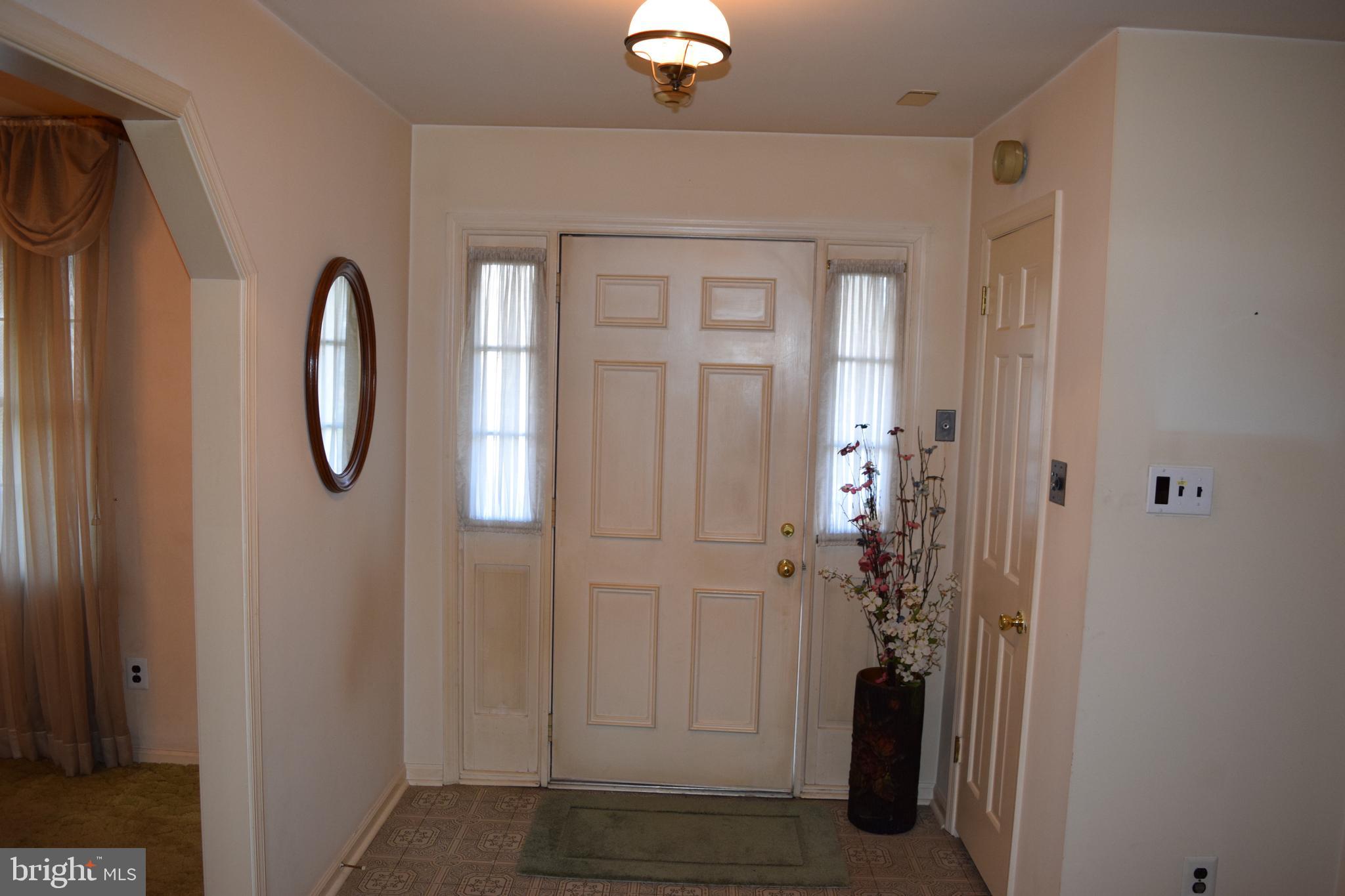 430 Ramsey Road Yardley, PA 19067 - Photo 2 of 20 Gallery Image 2