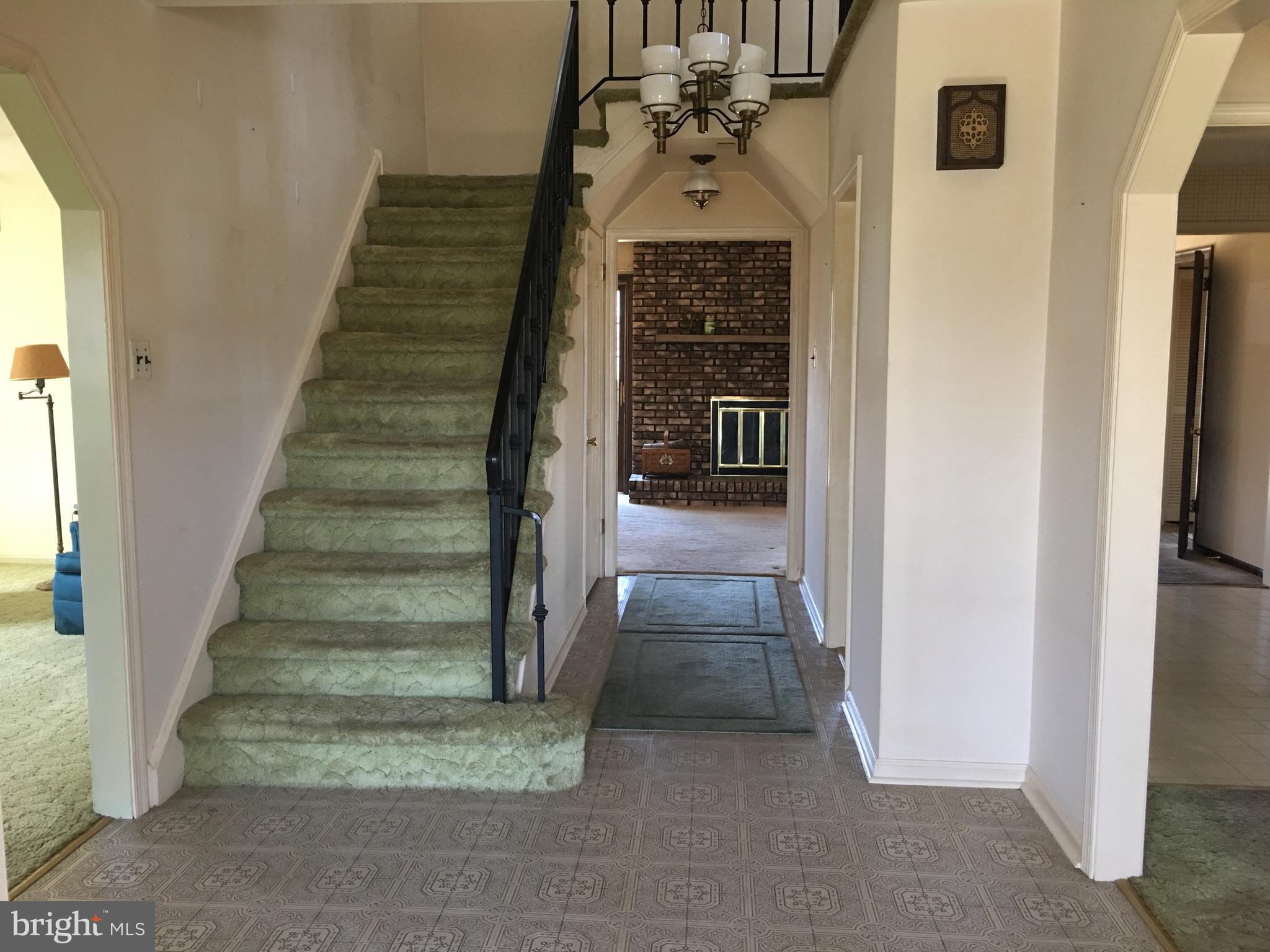 430 Ramsey Road Yardley, PA 19067 - Photo 3 of 20 Gallery Image 3