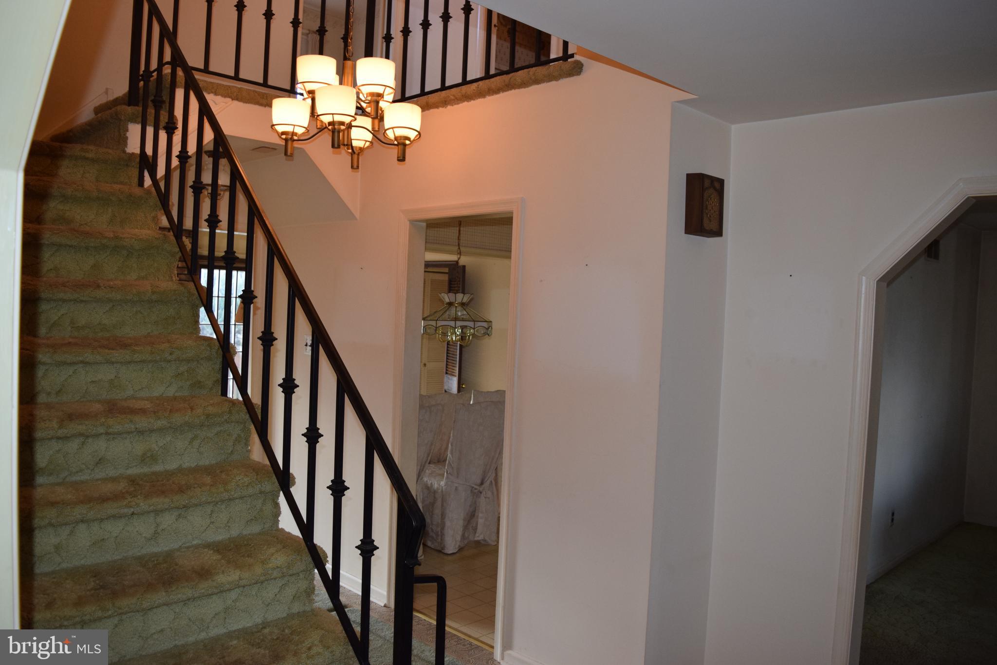 430 Ramsey Road Yardley, PA 19067 - Photo 4 of 20 Gallery Image 4