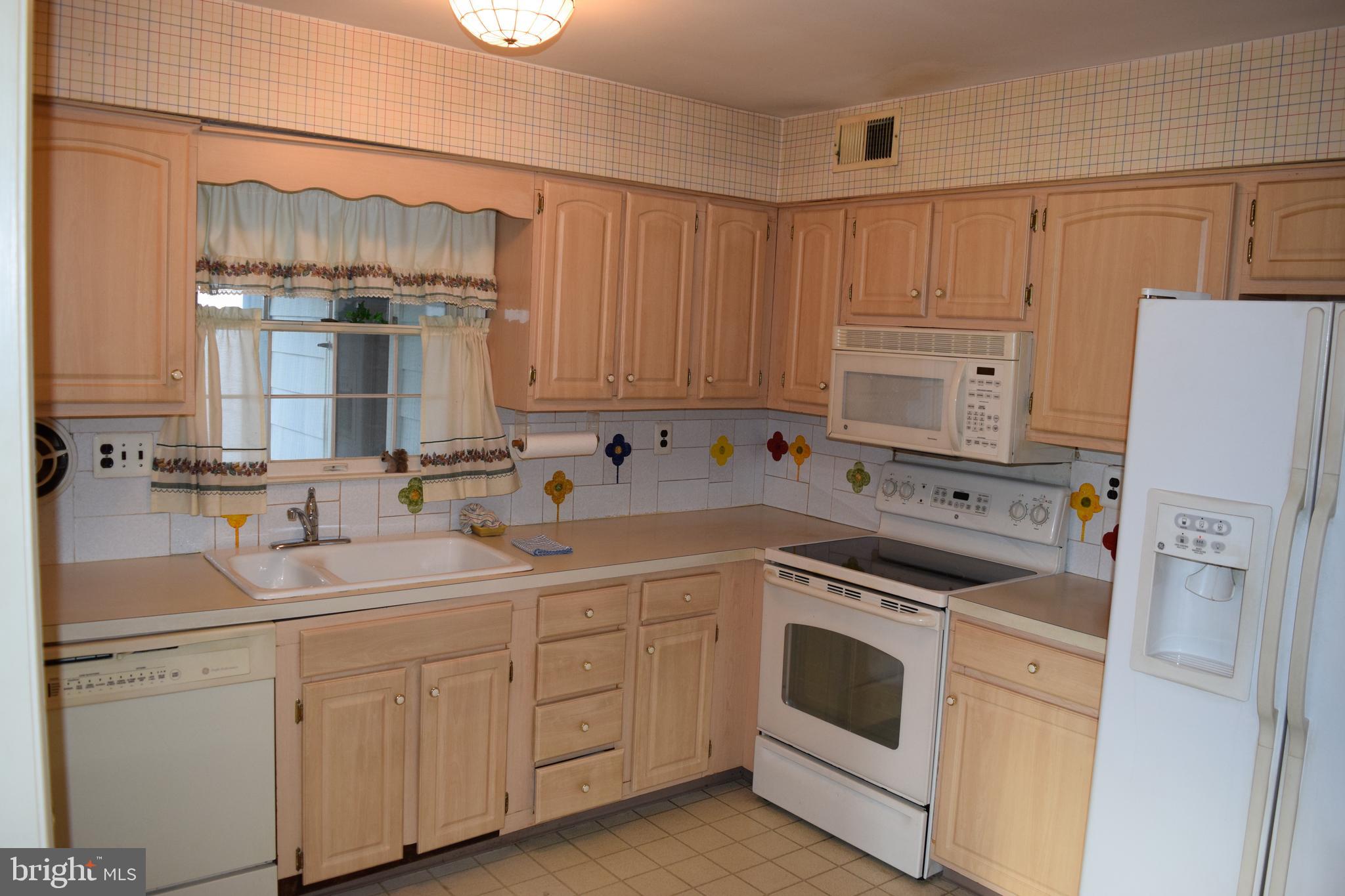 430 Ramsey Road Yardley, PA 19067 - Photo 5 of 20 Gallery Image 5