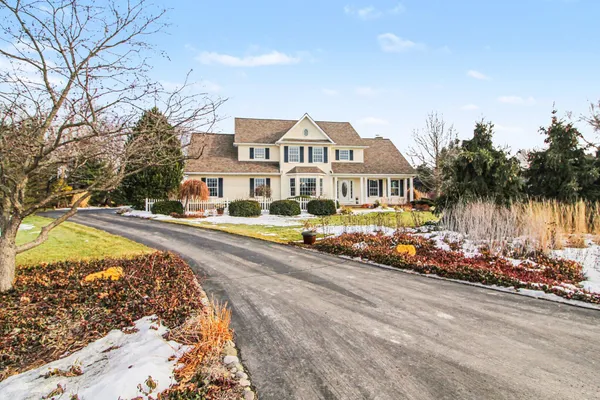 $700,000 | 3701 Garden Court East, Saline, MI 48176