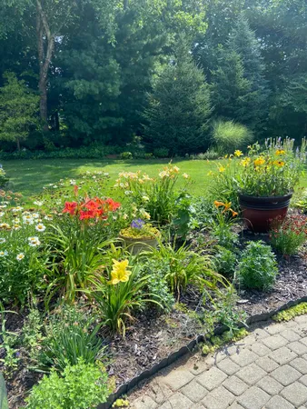 $700,000 | 3701 Garden Court East, Saline, MI 48176