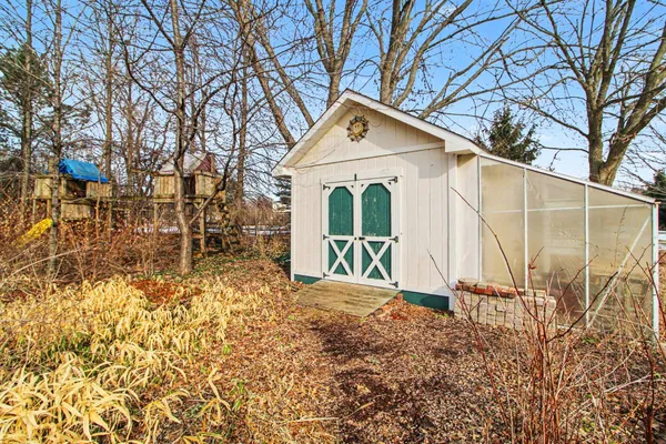 $700,000 | 3701 Garden Court East, Saline, MI 48176