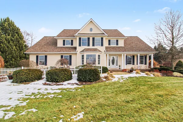 $700,000 | 3701 Garden Court East, Saline, MI 48176