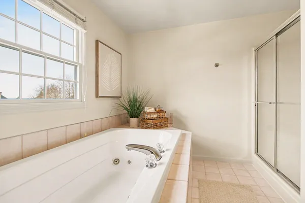 $700,000 | 3701 Garden Court East, Saline, MI 48176