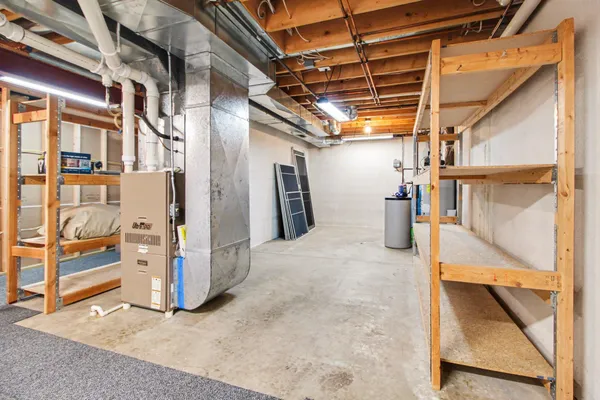 $700,000 | 3701 Garden Court East, Saline, MI 48176