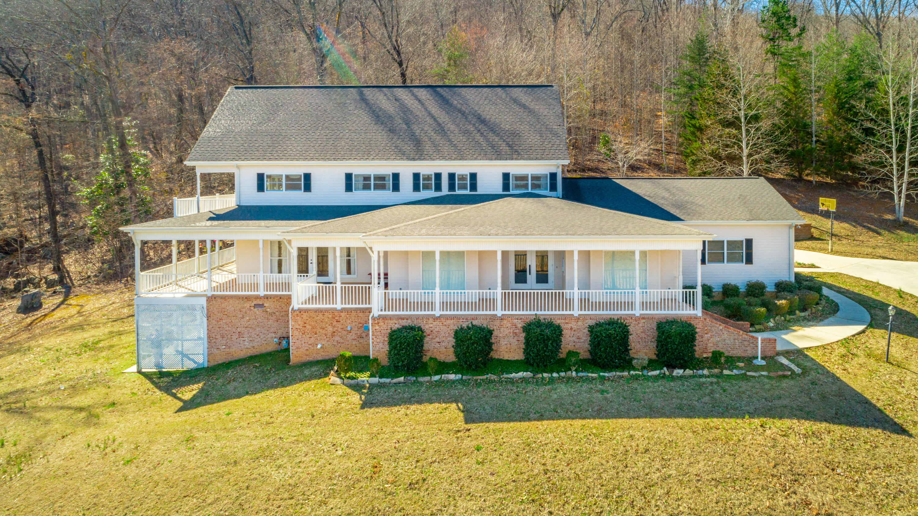 357 Waterfall Road Sequatchie, TN 37374 - Photo 1 of 165 357 Waterfall Road HD-239