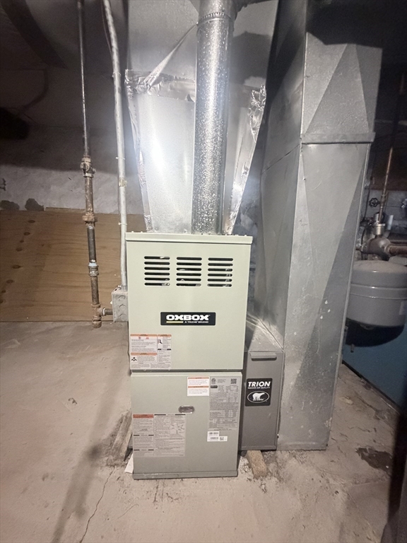 1852 South Main Street Fall River, MA 02724 - Photo 20 of 21 a view of entryway