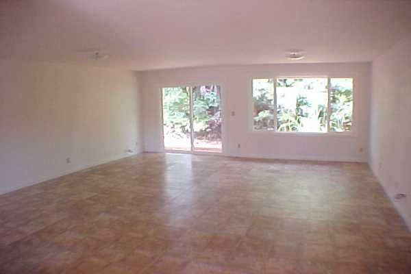 4856 Nonou Road Kapaa, HI 96746 - Photo 3 of 5 an empty room with windows