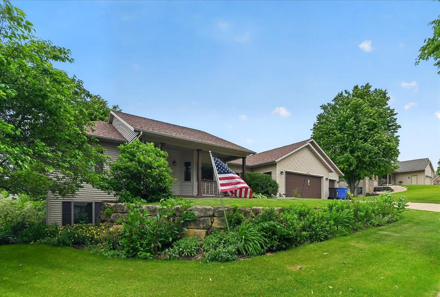 100 East Gonstead Road Mount Horeb, WI 53572 - Photo 2 of 78
