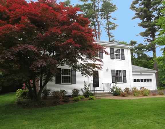 5 Oxford Road Wellesley, MA 02481 - Photo 1 of 8