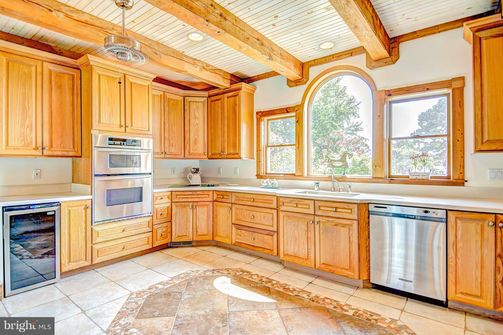 16909 St Jeromes Neck Road Dameron, MD 20628 - Photo 11 of 30 Kitchen
