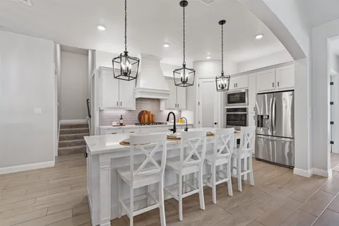 $905,000 | 210 Miranda Way, Georgetown, TX 78633