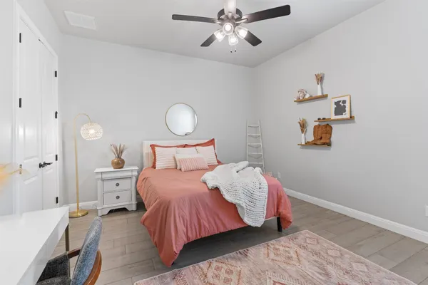 $905,000 | 210 Miranda Way, Georgetown, TX 78633
