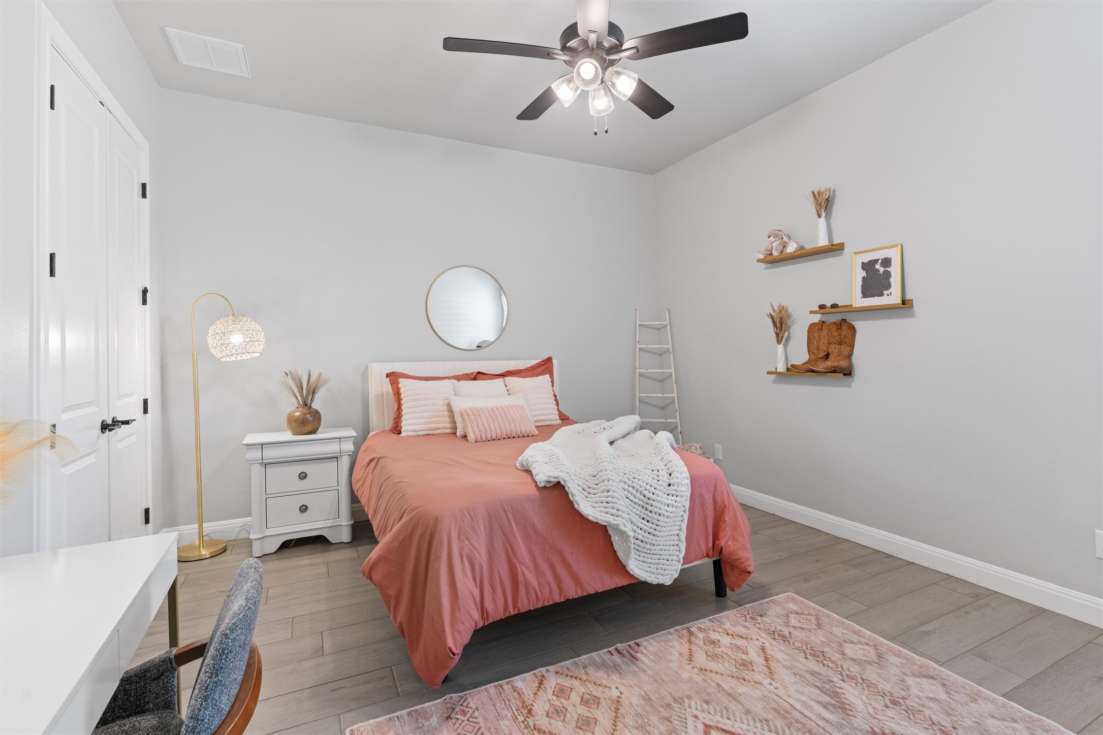 210 Miranda Way Georgetown, TX 78633 - Photo 20 of 40 Bedroom 2 - All bedrooms are located on the main level