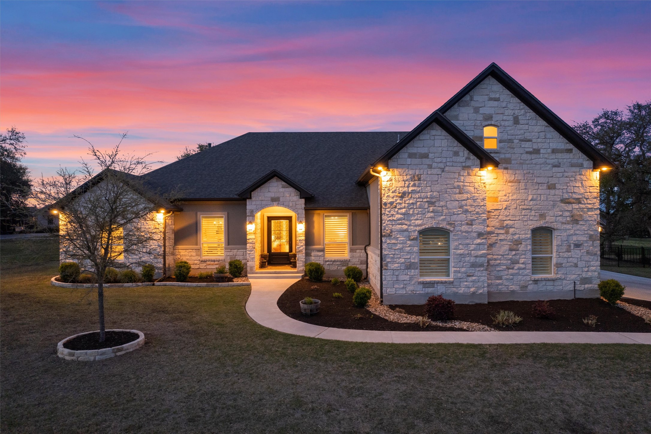 210 Miranda Way Georgetown, TX 78633 - Photo 2 of 40 Stunning Hill Country estate in Georgetown!