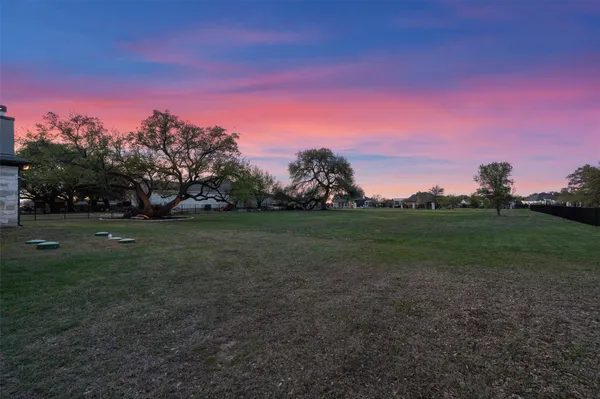 $905,000 | 210 Miranda Way, Georgetown, TX 78633