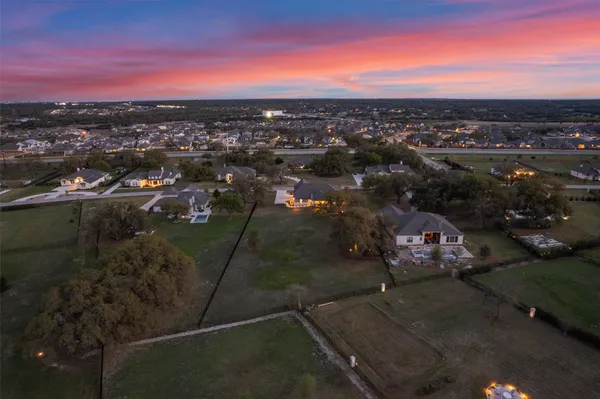 $905,000 | 210 Miranda Way, Georgetown, TX 78633