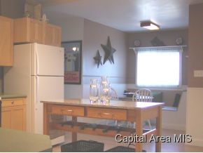 1711 E Keys Springfield, IL 62702 - Photo 10 of 19