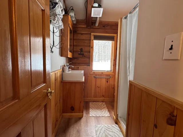 $259,000 | 1160 Bergrucken Lane, Stamford, VT 05350