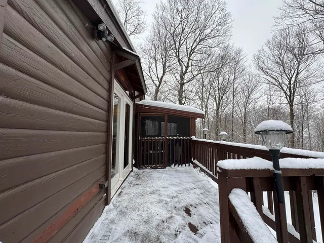 $259,000 | 1160 Bergrucken Lane, Stamford, VT 05350