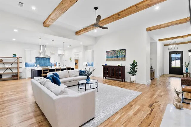 $899,000 | 1206 Whisper Rock Drive, Rockwall, TX 75032