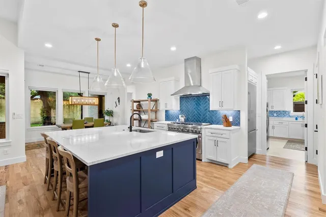 $899,000 | 1206 Whisper Rock Drive, Rockwall, TX 75032