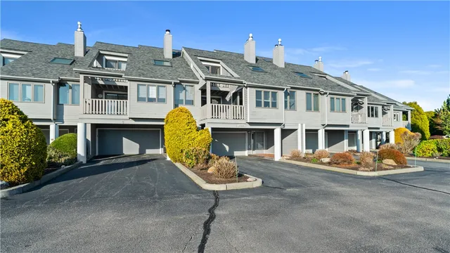 $700,000 | 1125 Point Judith Road, Unit D4, Narragansett, RI 02882