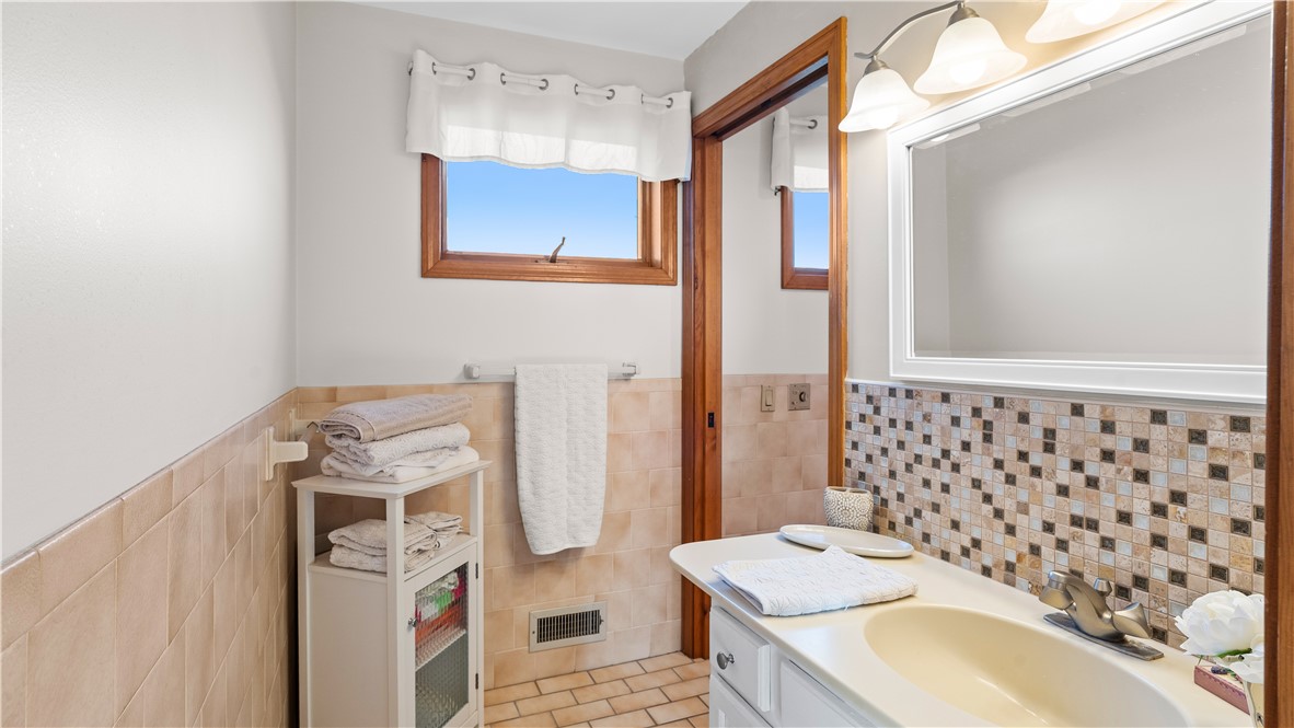 1125 Point Judith Road, Unit D4 Narragansett, RI 02882 - Photo 32 of 40