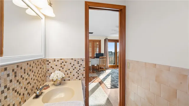 $700,000 | 1125 Point Judith Road, Unit D4, Narragansett, RI 02882