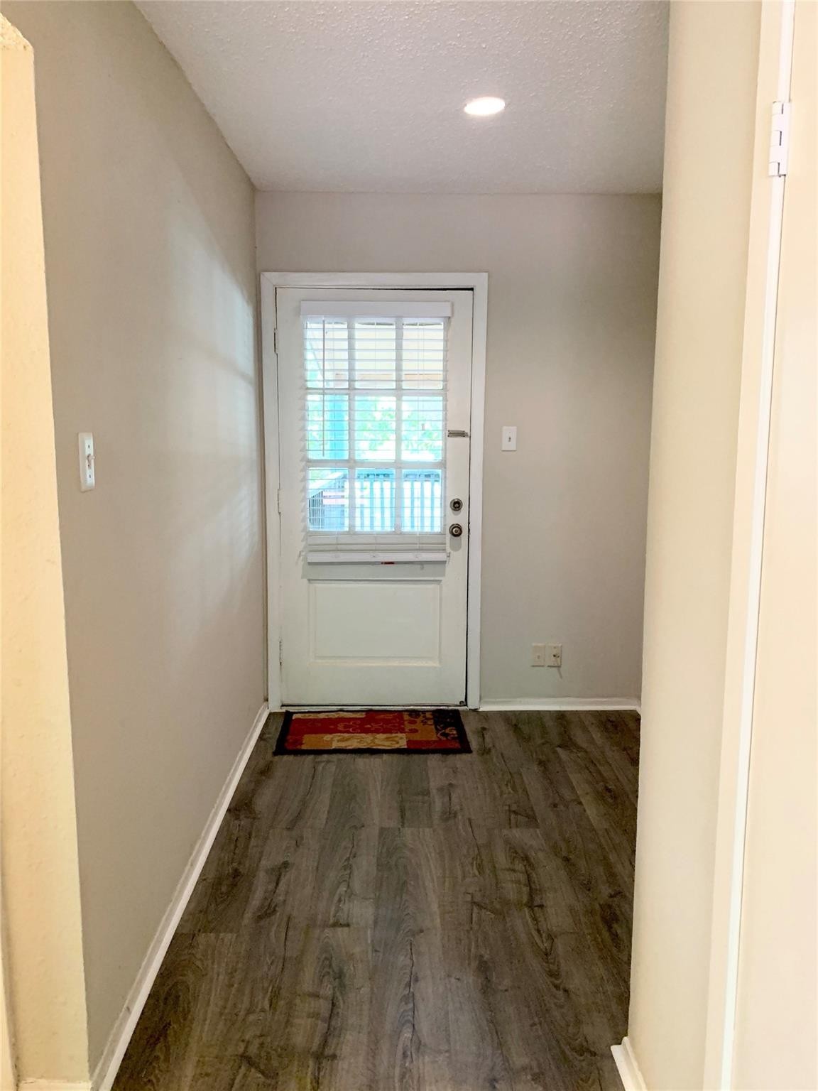 8281 Kingsbrook Road, Unit 257 Houston, TX 77024 - Photo 3 of 9