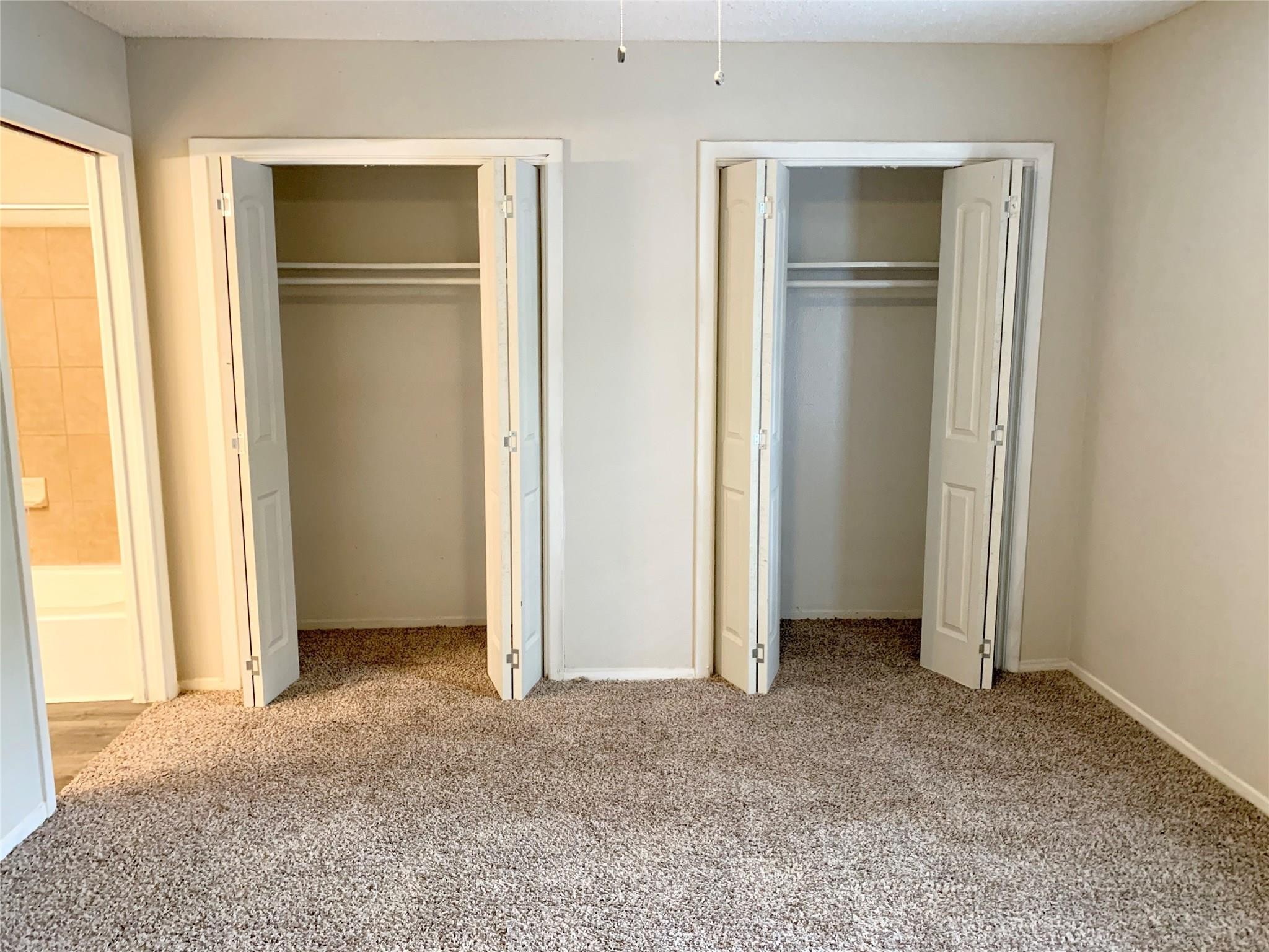 8281 Kingsbrook Road, Unit 257 Houston, TX 77024 - Photo 8 of 9