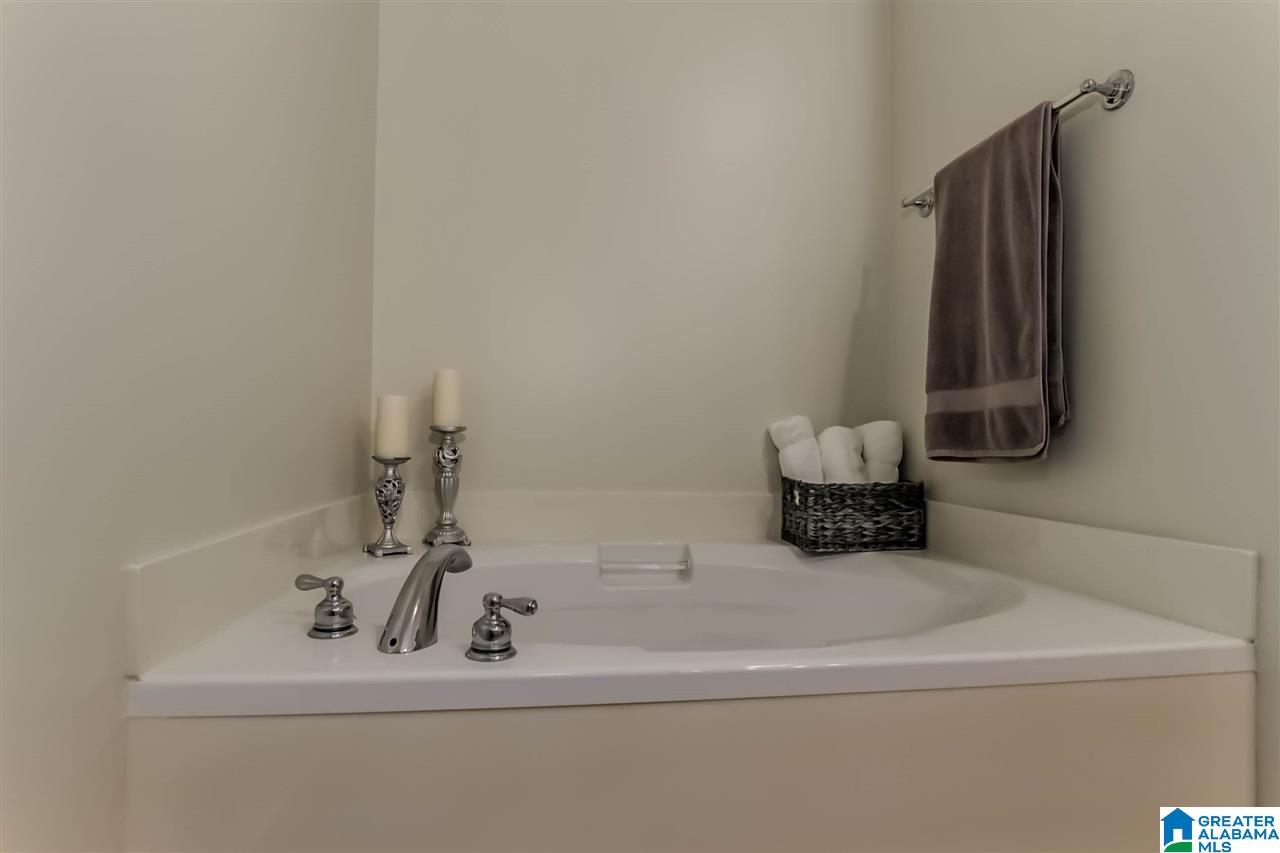 1068 Inverness Cove Way Birmingham, AL 35242 - Photo 35 of 49